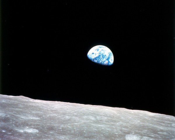 Apollo-8-Earthrise